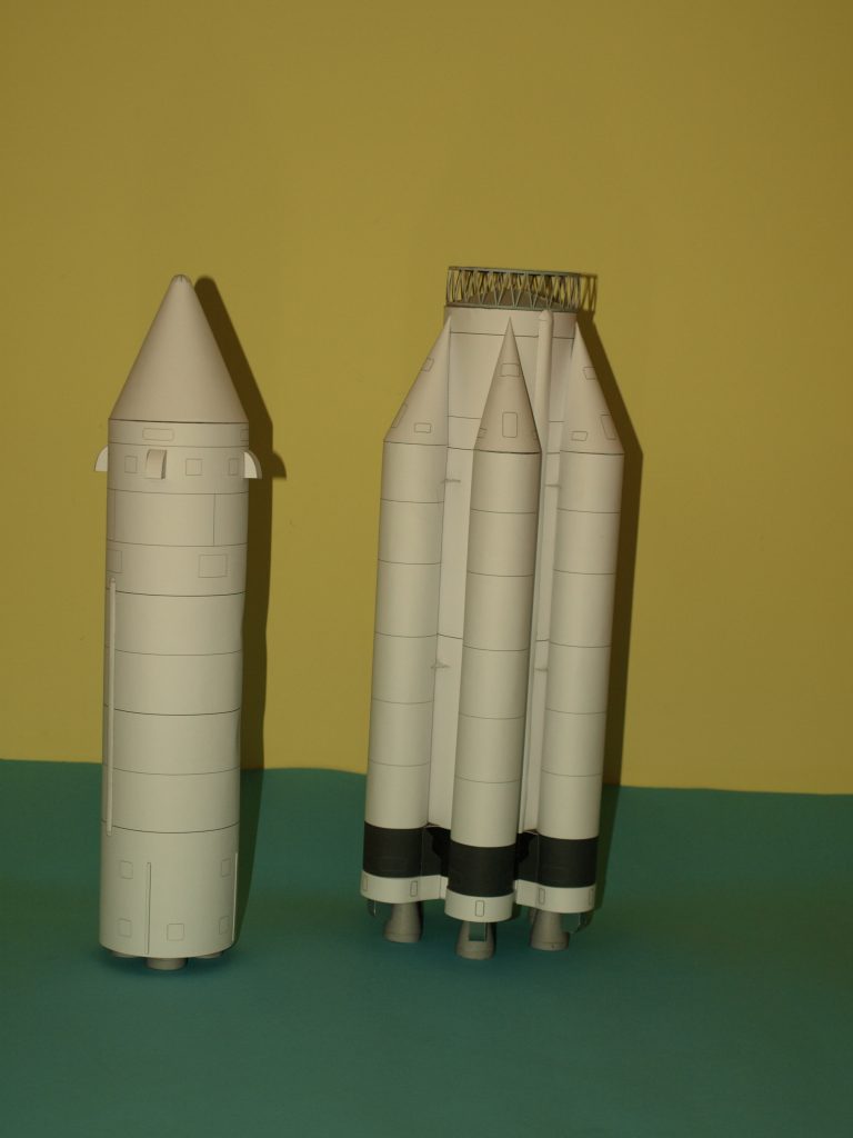 1/100 Proton-1 Paper Model - EcardModels