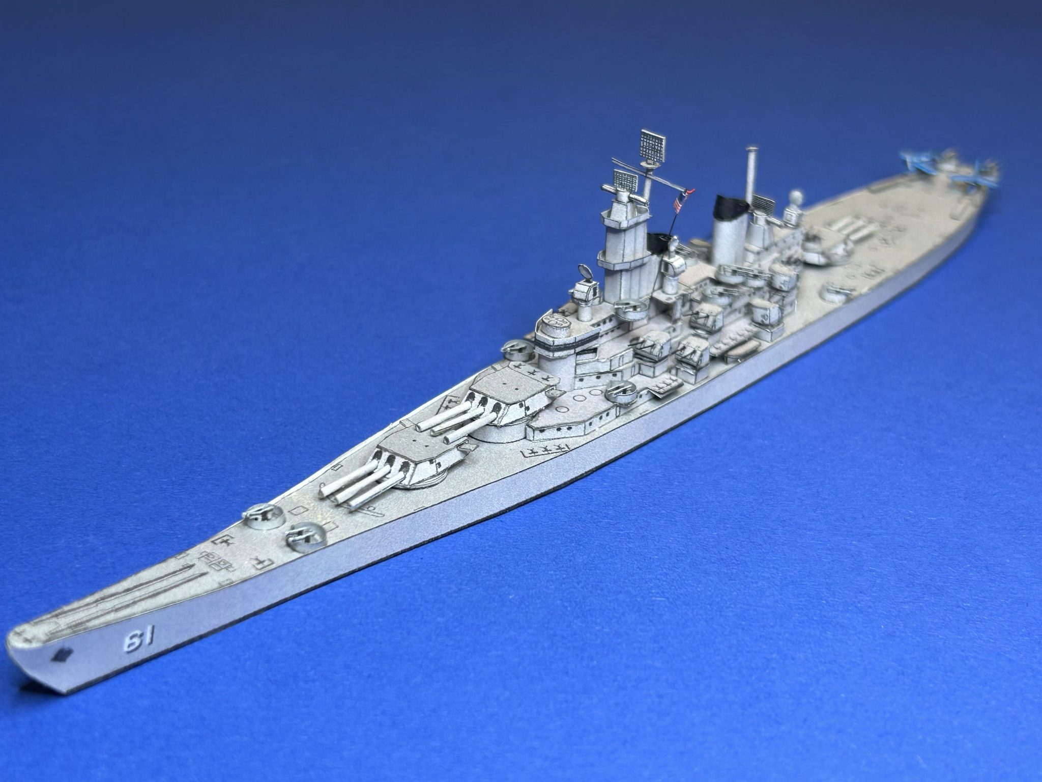 1/1250 Battleship IOWA BB-61, Paper Model - EcardModels