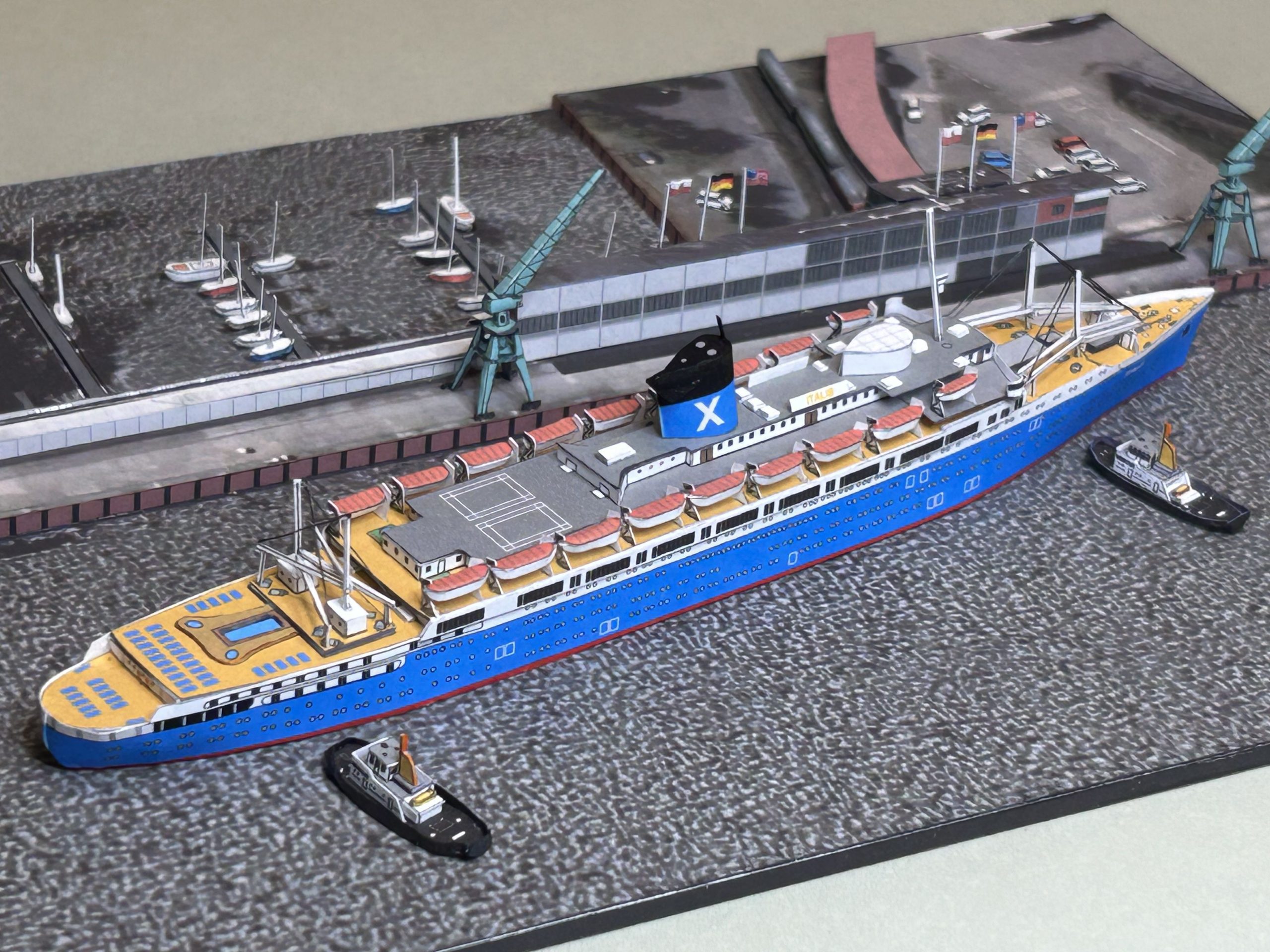 1/1250 Greek Passenger Ship ITALIS (1979), Paper Model - Image 5